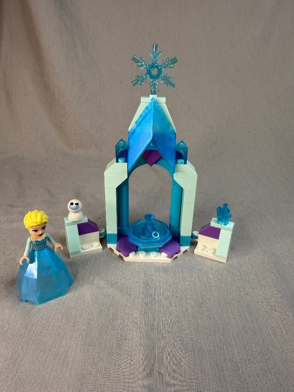 Lego Set – 43199 – Frozen, Elsa’s Castle Courtyard